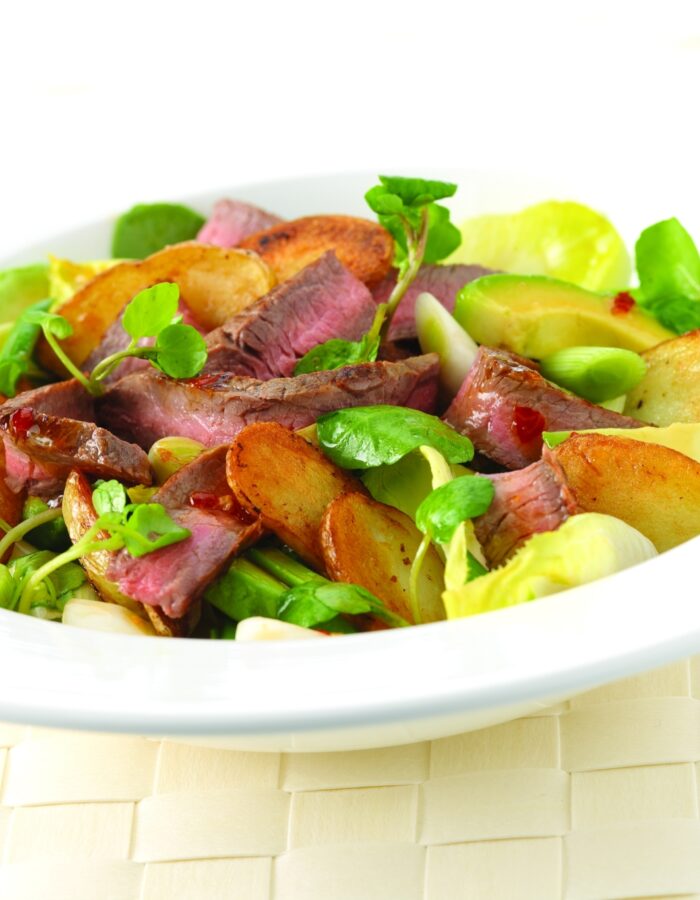 RC_B136_CHILLI-BEEF-SALAD-AVOCADO