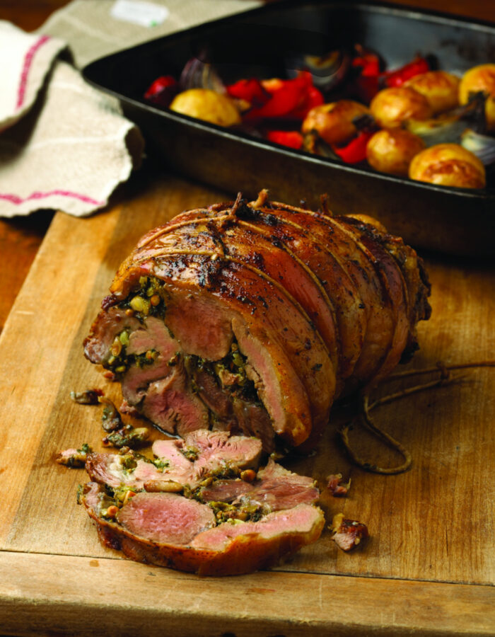 RC_L148_ROLLED-LAMB-SHOULDER-1_2022-08-10-081029_lgbo